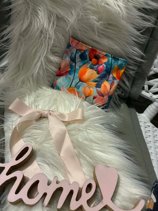 Premium Kosmetiktasche in elegantem Lilaton – luxuriöse Funktionalität und stilvolle Raffinesse